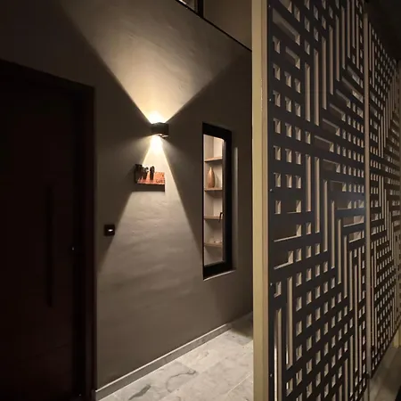 The 9 Loft Appartement Pírgos