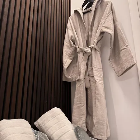 The 9 Loft * Pírgos